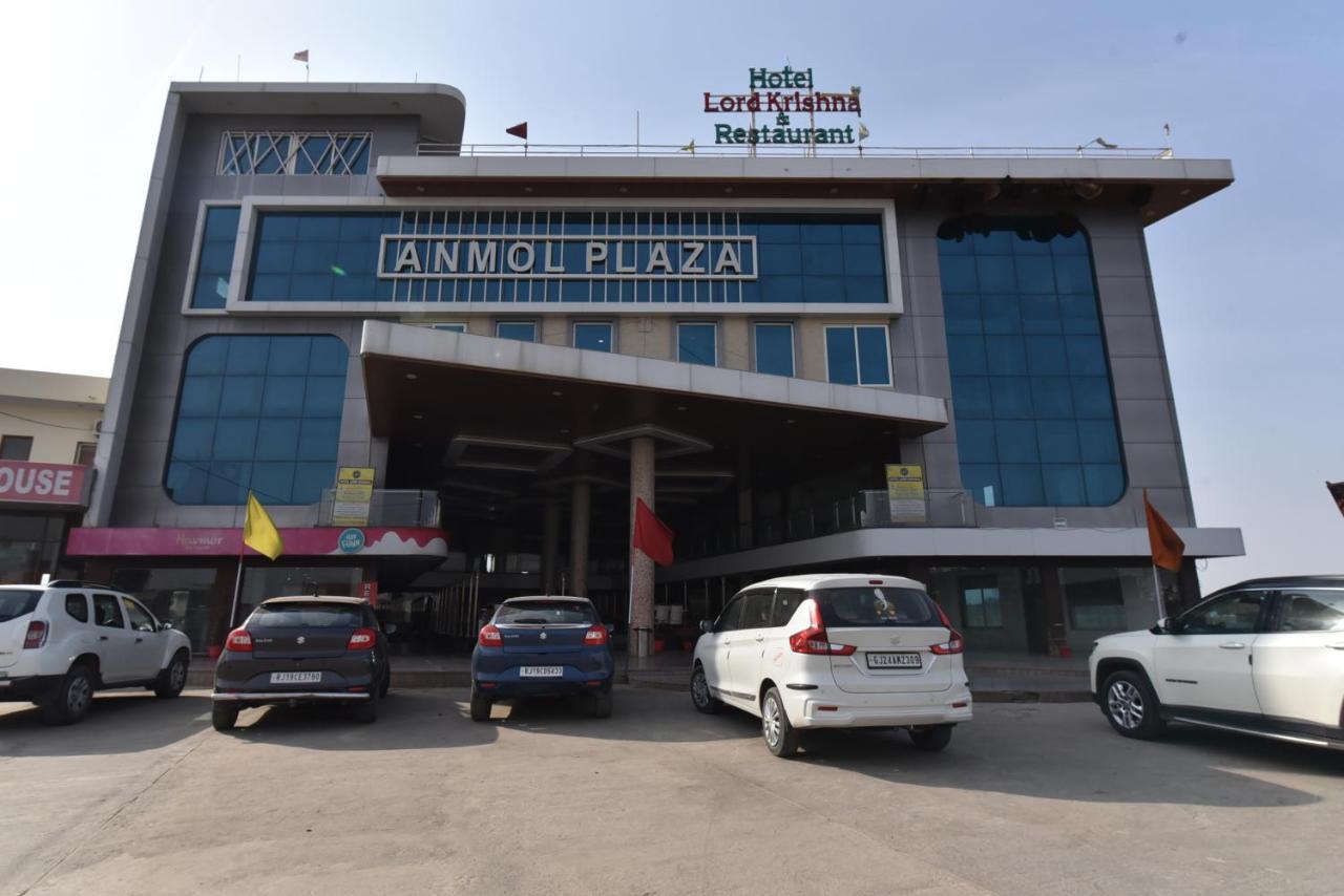 Hotel Lord Krishna Rohera Exterior photo